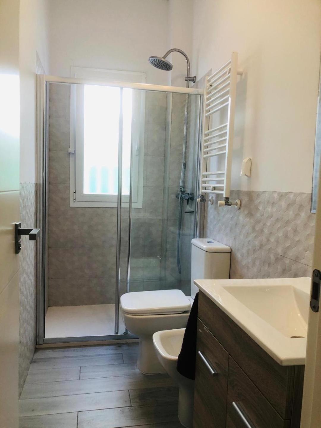 Appartement 10' Walk To Bernabeu Max 8p, 3bedr, 1sofa, 2bath